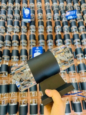 Đèn Trụ Gắn Tường Pha Lê 